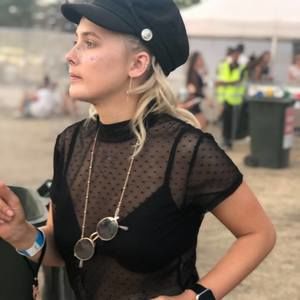 Meet your Posher, Ilona